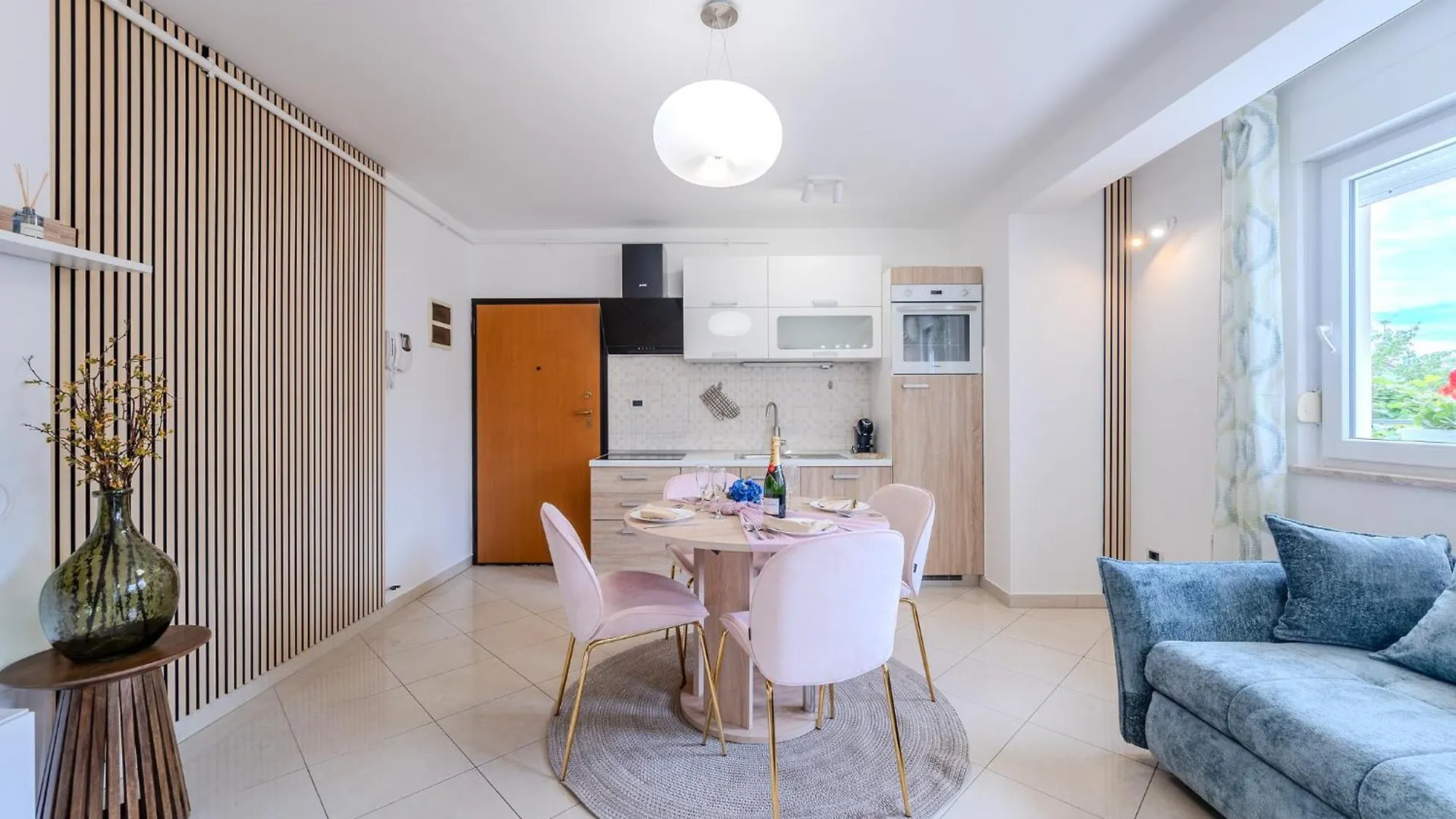 Apartman Gea Pjescana Uvala 0*,