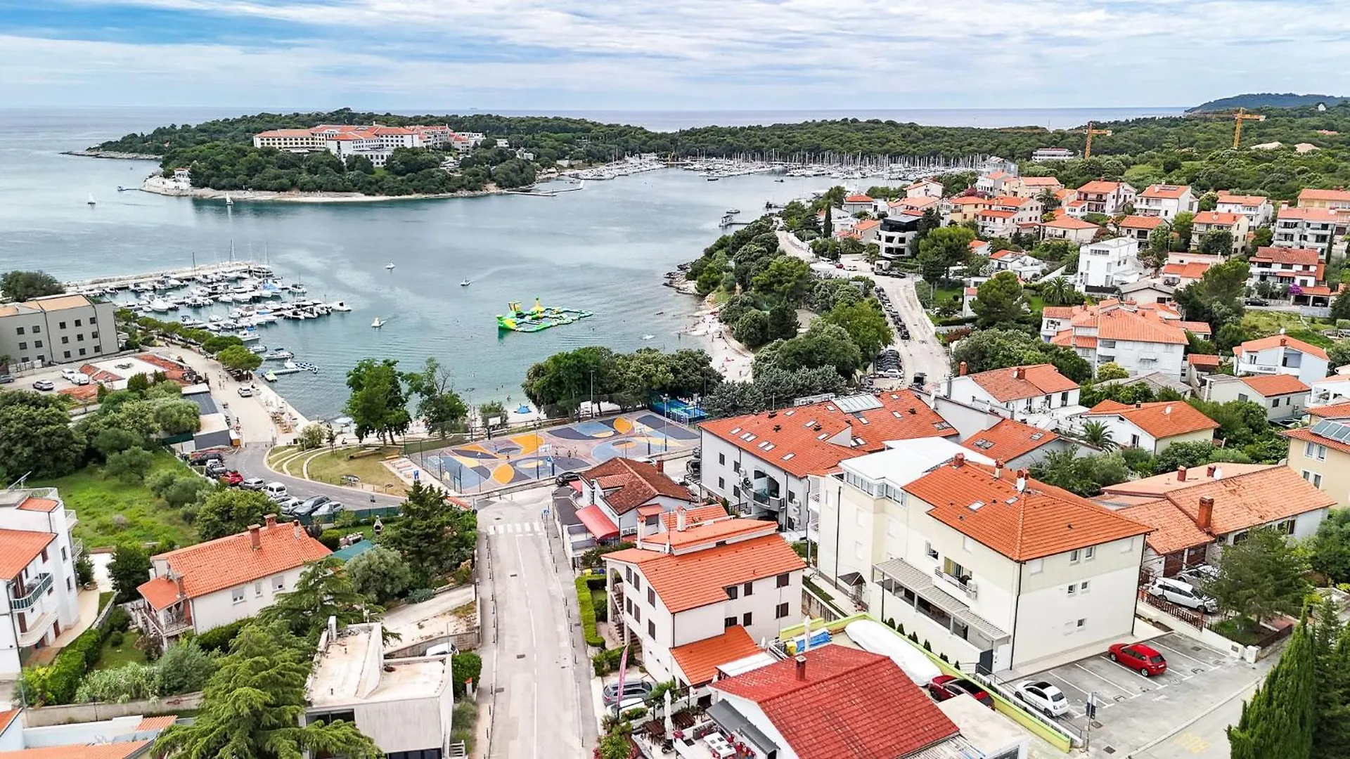 Apartment Apartman Gea Pjescana Uvala