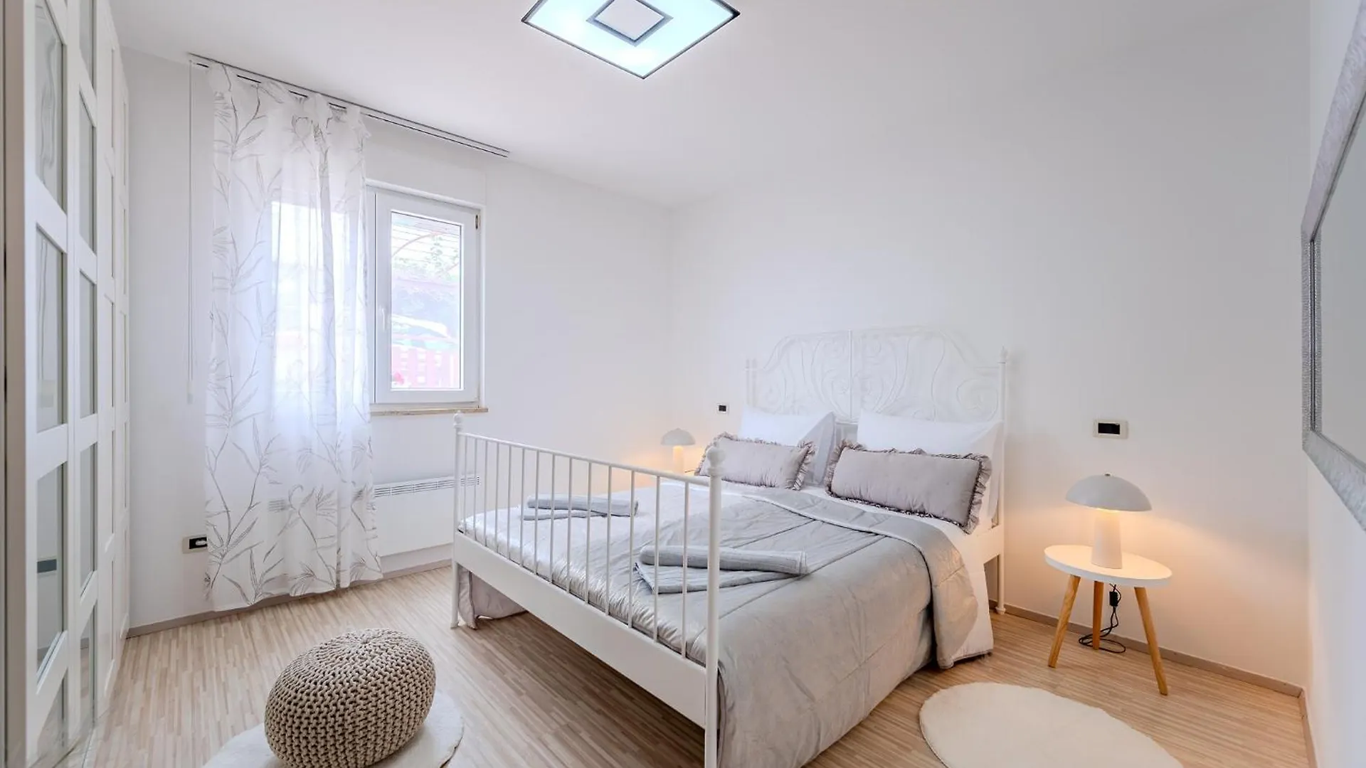 Apartman Gea Pjescana Uvala 0*,  Croatia