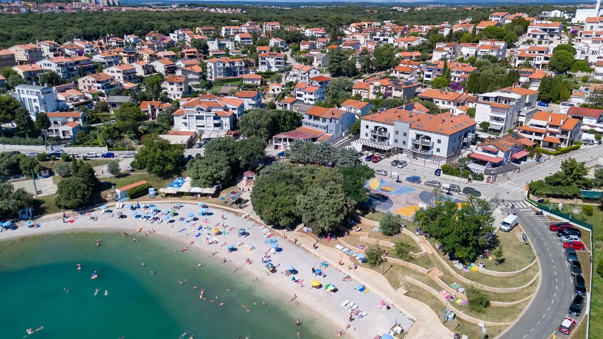 Apartment Apartman Gea Pjescana Uvala
