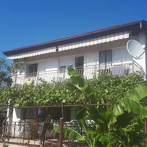 Levak - Apt. 1 Pjescana Uvala